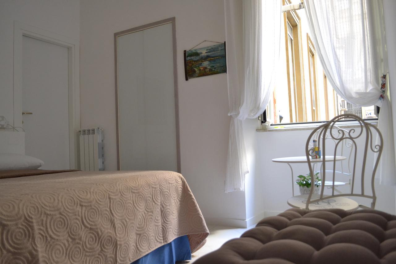 Bed and Breakfast Le Stanze di Dolly Neapel Exterior foto